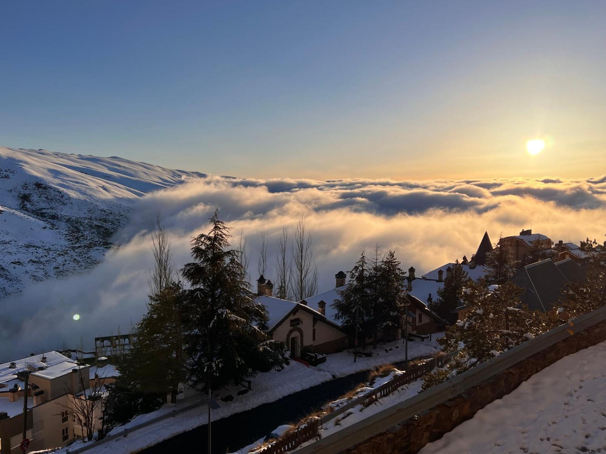 Sierra Nevada Apartamento, Ideal Para Grupos, Aparcamiento En La Puerta Y Con Impresionantes Vistas المظهر الخارجي الصورة